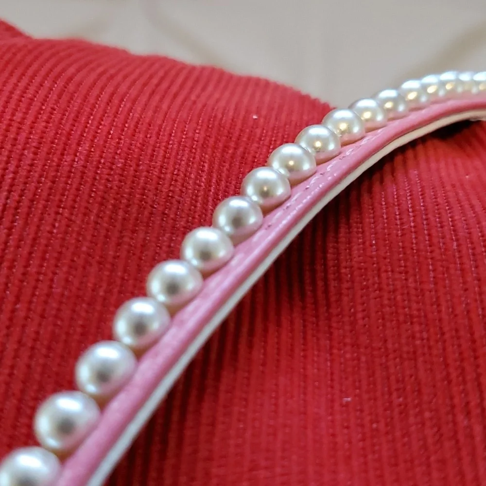 Dog collar pink with pearls size 16